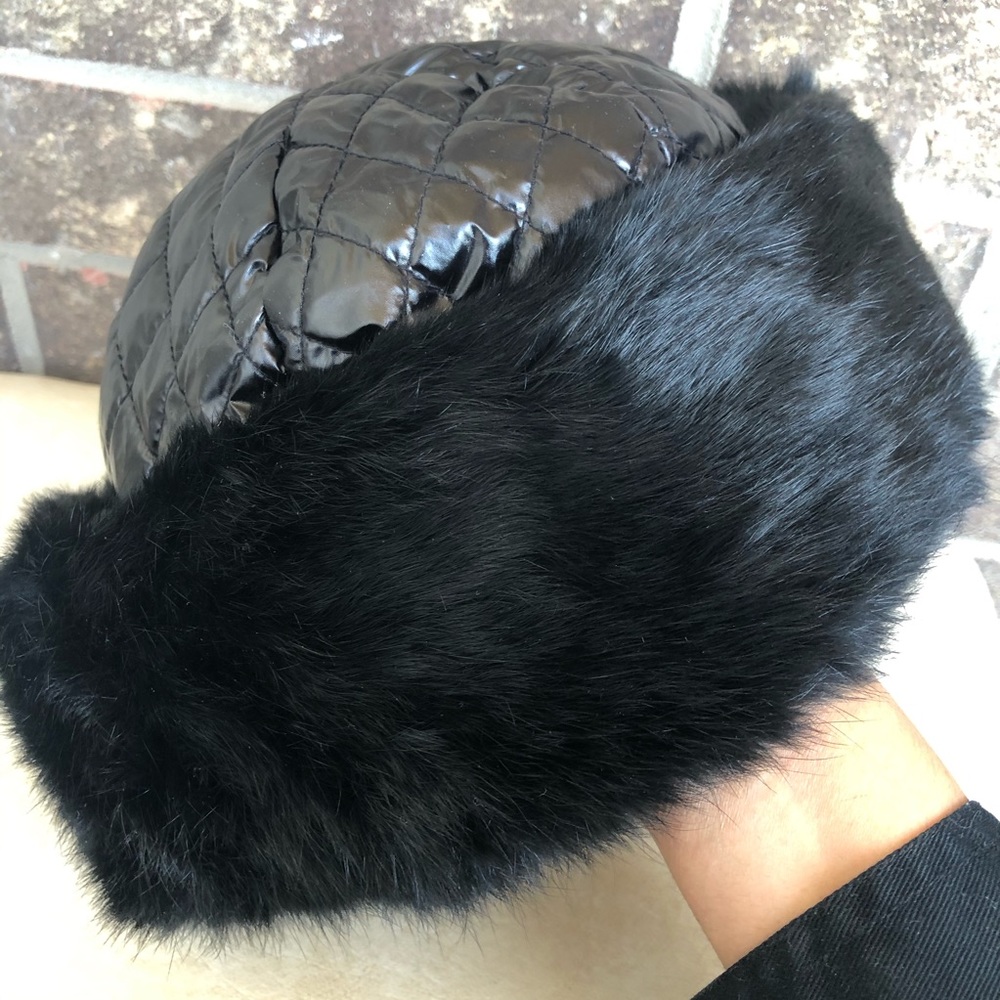 Surell Rabbit Fur Cuff Black Winter Hat
